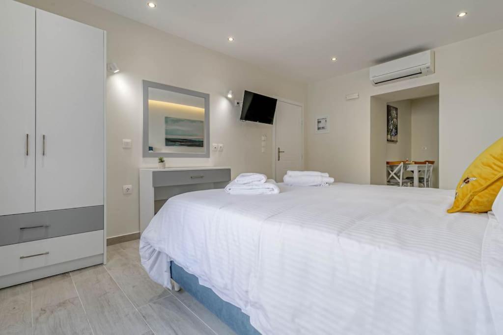 Corfu  Agisilaos Apartments מראה חיצוני תמונה